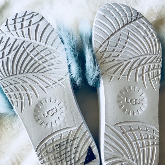 Ugg slides - Picture 4 of 5